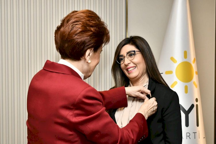 MHP’li 3 önemli isim İYİ Parti’ye geçti, rozetlerini Akşener taktı