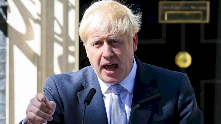 Boris Johnson: Putin beni füzeyle vuracaktı