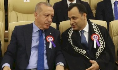 Erdoğan'dan AYM Başkanı seçilen Zühtü Arslan’a tebrik