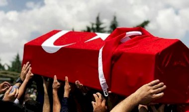 Depremde çöken hastanedeki asker şehit oldu