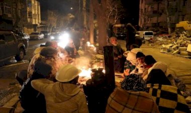 Depremzedelerin barınma sorunu 5 gündür çözülemedi: Deprem bölgesi çadır bekliyor