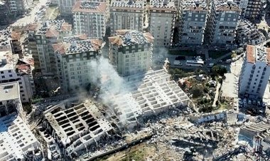 İnşaat mühendisleri: Yakın zamanda yapılan yapılar göçtü