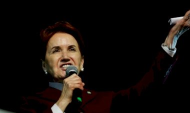 Akşener'den Özgür Basın Vurgusu