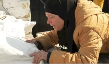Türkiye’deki Suriyeli depremzedeler yakınlarının cenazelerini Suriye’ye gönderiyor