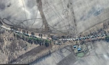 Rusya'nın Kiev'in işgali için gönderdiği 56 km’lik zırhlı konvoyun hikayesi