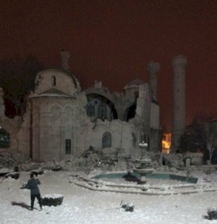 Son dakika! Kahramanmaraş'ta 7,4 büyüklüğünde deprem | Son depremler