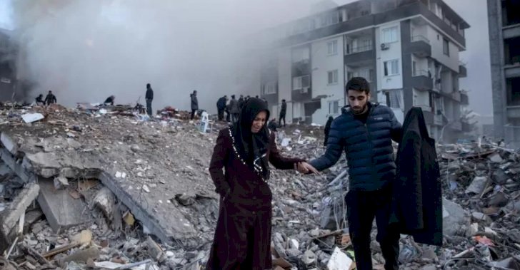 Kahramanmaraş depremi: 3 bin 703 kişi hayatını kaybetti, 22 binden fazla yaralı var