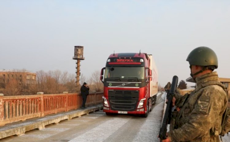 Türkiye Ermenistan Sınırı 35 Yıl Sonra İlk Kez Açıldı