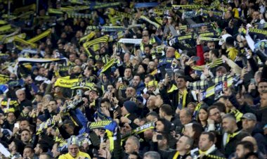 Fenerbahçe'den Seyircisiz Kararına "Kara Leke" Tepkisi