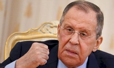 Lavrov: Tahıl koridoru anlaşması sadece ihracatımızın önündeki engeller kaldırılırsa yenilenir