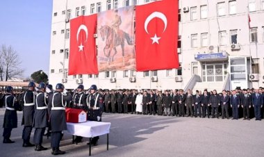 Trafik kazasında ağır yaralanan karakol komutanı şehit oldu
