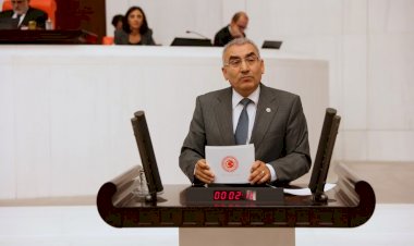 Ankara Milletvekili Prof.Dr. Ayhan Altıntaş İYİ Parti'den istifa etti