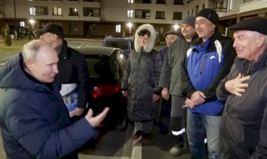 Rusya Devlet Başkanı Putin’den, Mariupol kentine pazar günü sürpriz ziyaret