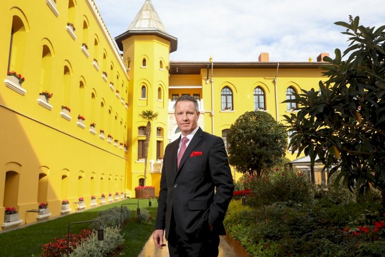 FOUR SEASONS HOTELS ISTANBUL GENEL MÜDÜRÜ RETO MOSER OLDU