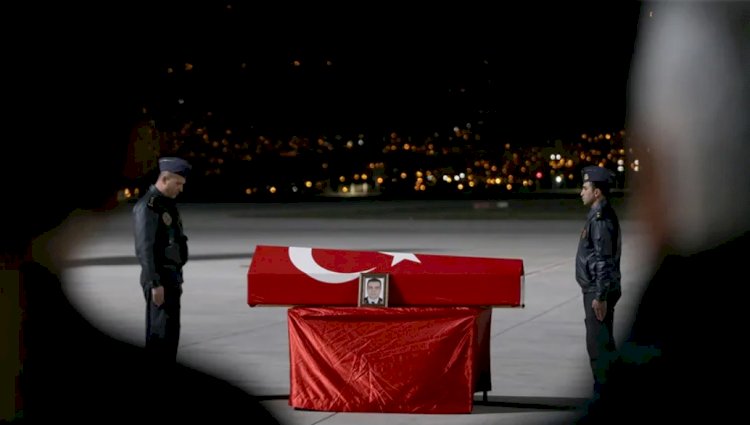 Şehit Albay Adalıoğlu'nun emekliliğini dondurduğu ve deprem bölgesine gönüllü gittiği belirtildi