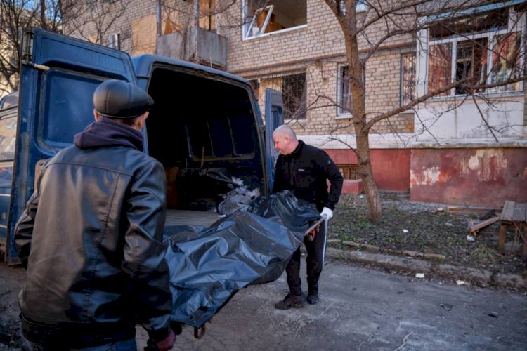 Rus füzeleri yine Ukrayna'yı vurdu! Ölü ve yaralılar var
