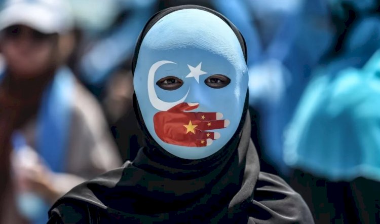 'Uygurların Müslüman olması dünyayı sessizliğe itiyor'