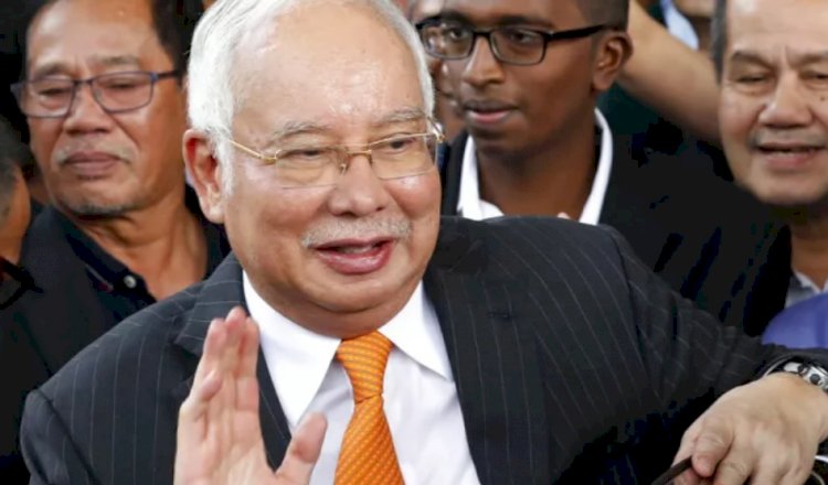 Yolsuzluktan hapse atılan Eski Malezya Başbakanı Rezak'ın yeniden inceleme talebine ret
