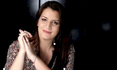 Fransız bakanın Playboy dergisine poz vermesi, ülkede siyasi tartışmalara neden oldu