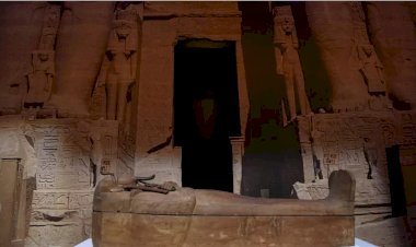 Firavun 2. Ramses tabutu 5 aylık sergi için Paris'e götürüldü
