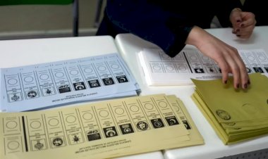 14 Mayıs Seçimini İzleyecek AGİT’in Heyet Başkanı VOA Türkçe’ye Konuştu Tarafsızlık Mesajı Verdi
