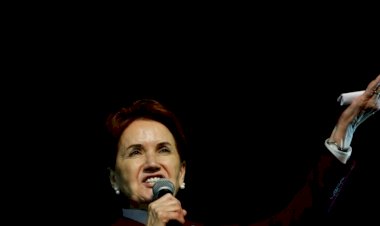 İyi Parti Listelerini En Az Hasarla Teslim Etti