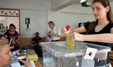 Türkiye'yi daha "kadınsız" bir Meclis mi bekliyor?