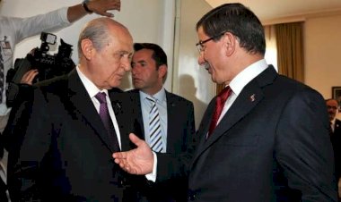 Davutoğlu: Erdoğan'a MHP ile ittifak yapmayın dedim