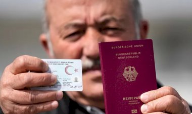 Yurt dışındaki Türklerin oy kullanma hakkı olmalı mı?