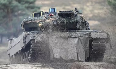 Ukrayna: Rusya'ya karşı 'demir yumrukla' saldırıya hazırız, Kırım'ı geri alacağız