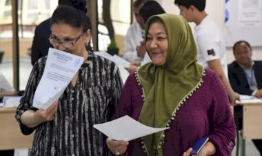 Özbekistan'da referandum: Cumhurbaşkanı iki dönem daha aday olabilecek, görev süresi 7 yıla çıkacak