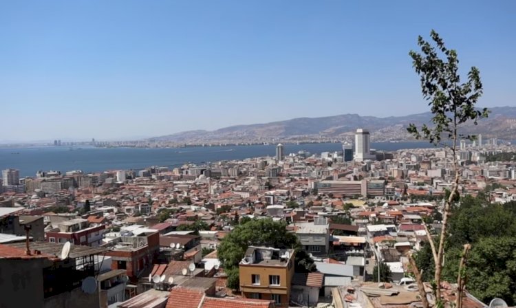 İzmir’de Milletvekili Aday Listelerinde Sürpriz İsimler