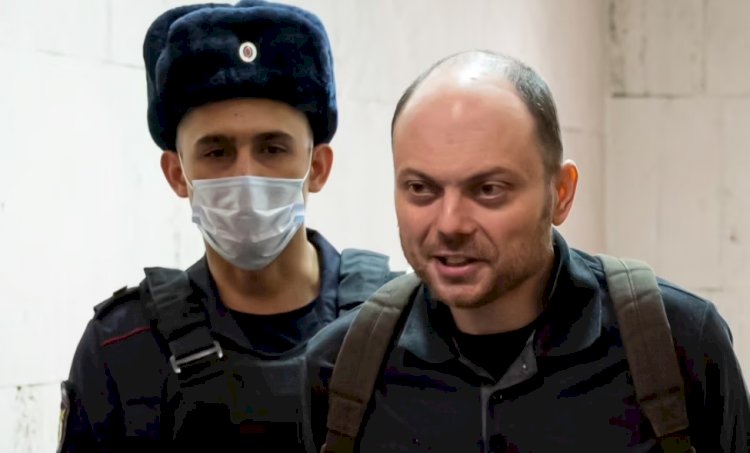 Putin Muhalifi Siyasetçiye 25 Yıl Hapis Cezası