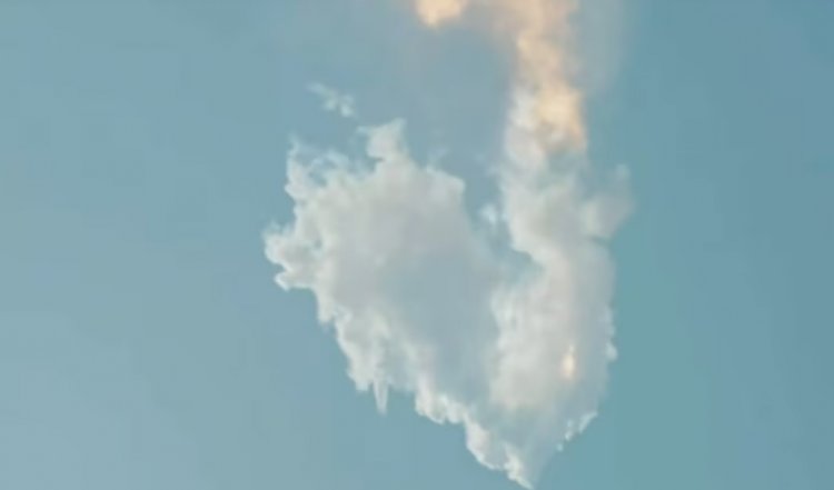 Starship Roketi Fırlatıldıktan Dakikalar Sonra Patladı
