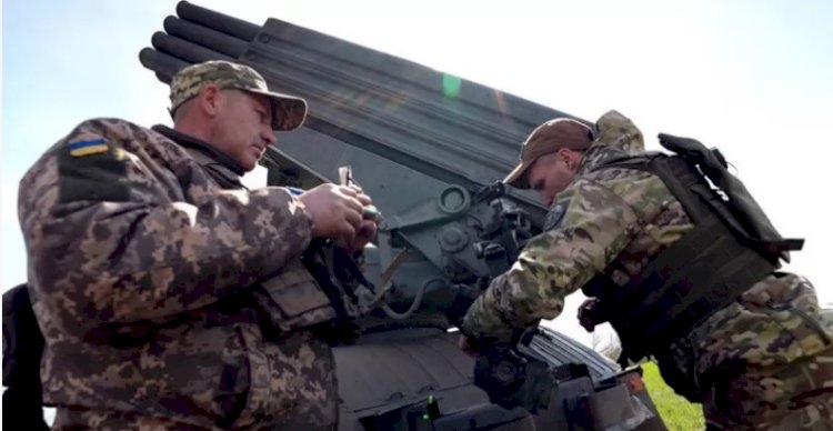 Ukrayna savaşı: Bahmut'u savunan askerler cephane sıkıntısı çekiyor