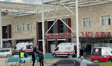 Suriye’de yaşanan patlamada 2 polis şehit oldu, 7 polis yaralandı