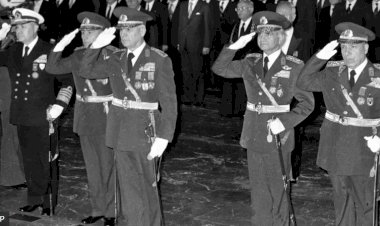 Türkiye'de 1920 ile 1984 yılları arasında 15'i kadın toplam 712 kişi idam edildi.