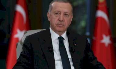 Financial Times'tan 'Erdoğan' değerlendirmesi: Dalkavuklarla çevrili, ekonomik sıkıntılardan kopuk