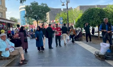 Diyarbakırlılar 'Değişim şart, seçim ilk turda bitmeli' diyor