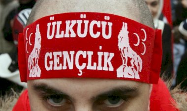 Türkiye nasıl bir siyasi mücadeleye sahne oluyor?