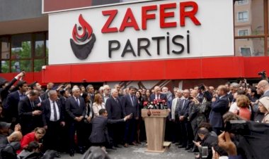 Ümit Özdağ’dan Sinan Oğan yorumu: “Biz cehennemin kapılarını kapatmaya hala çalışıyoruz"