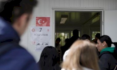 Yurtdışında sandığa gidenler artınca katılım oranı yüzde 55,3'e çıktı