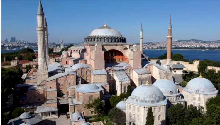 “Türkiye Dini Özgürlüklerde Özel Gözlem Listesine Alınmalı”