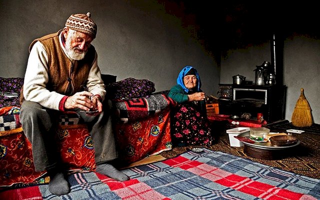 Rüyada Tanınmayan İhtiyar Adam görmek