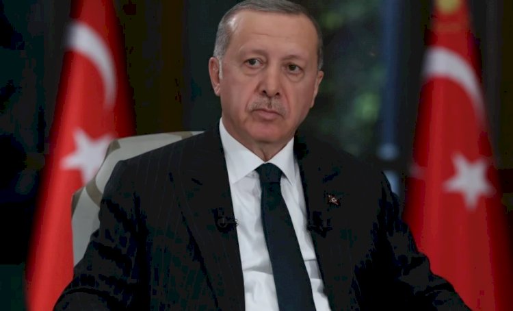 Financial Times'tan 'Erdoğan' değerlendirmesi: Dalkavuklarla çevrili, ekonomik sıkıntılardan kopuk