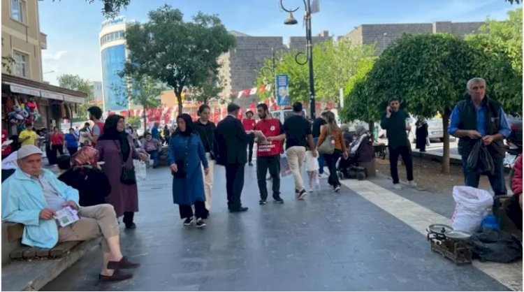 Diyarbakırlılar 'Değişim şart, seçim ilk turda bitmeli' diyor