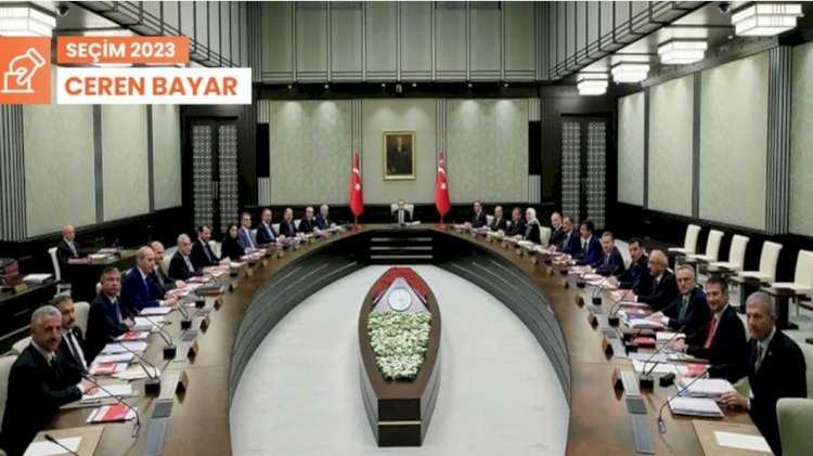 Türkiye Cumhuriyeti şu an hukuken bakansız mı?