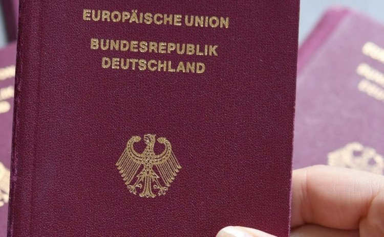 Seçim Almanya'da çifte vatandaşlık tartışması başlattı