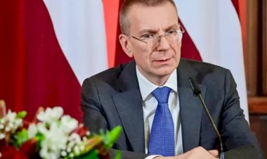 Letonya'da eşcinsel Dışişleri Bakanı Rinkevics cumhurbaşkanı seçildi