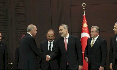 Yeni Kabine listesi belli oldu! Hakan Fidan Dışişleri Bakanı olarak görev yapacak